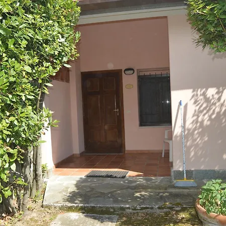 Casa Sarticola Apartment Castelnuovo Magra Exterior photo
