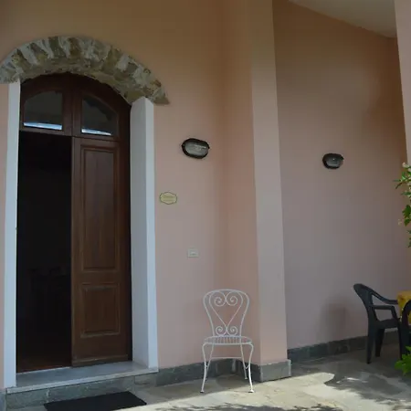 Casa Sarticola Apartment Castelnuovo Magra Exterior photo